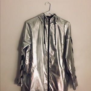 Gray white long sleeve jacket waterproof